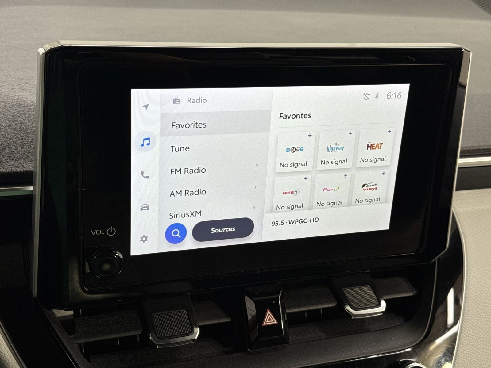 Used 2023 Toyota Corolla SE image 22