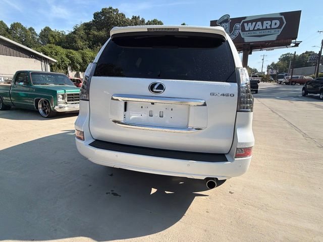 Used 2022 Lexus GX 460 Premium w/ Premium Package AWD/4WD image 7