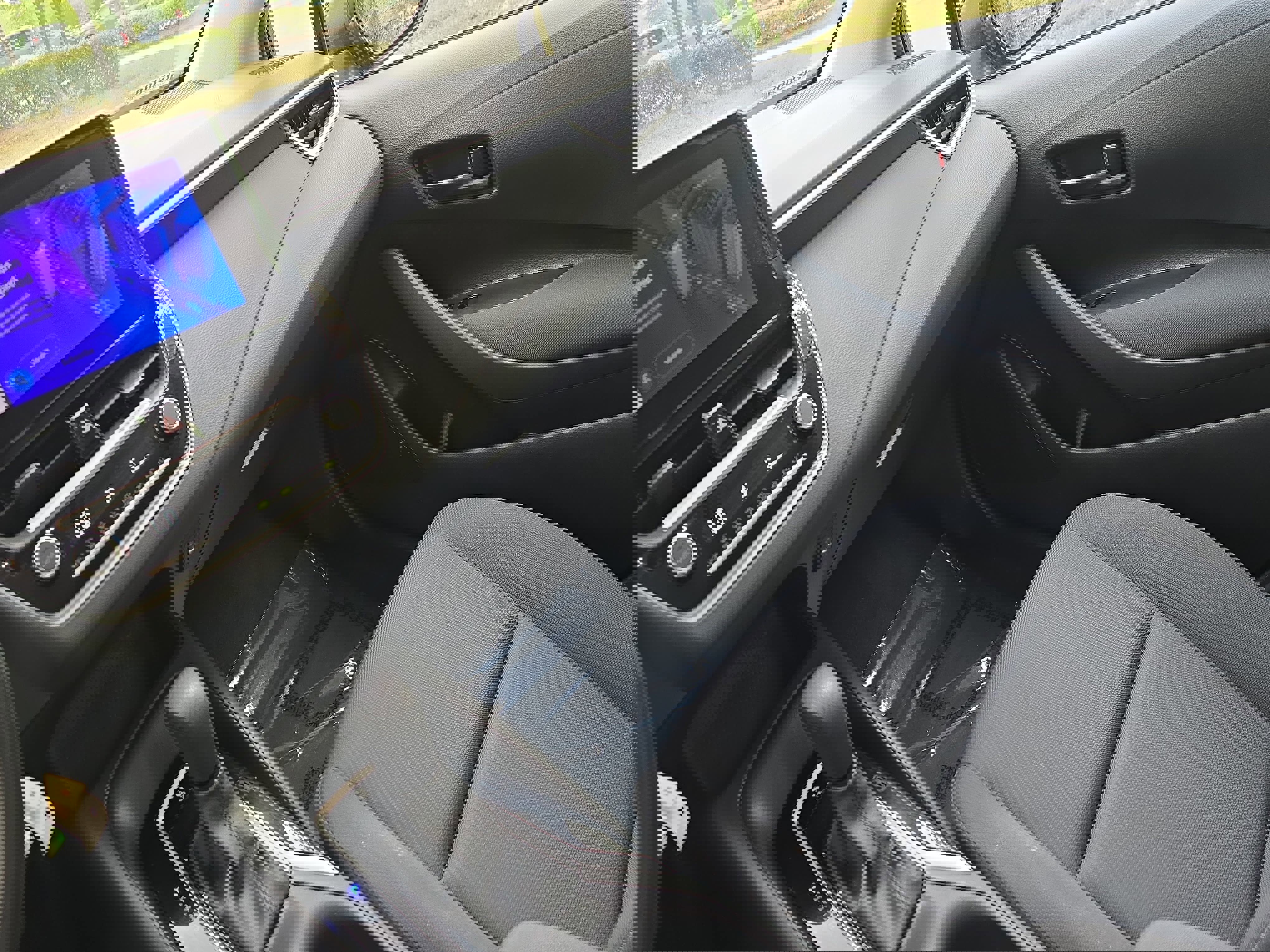 Used 2024 Toyota Corolla LE image 24