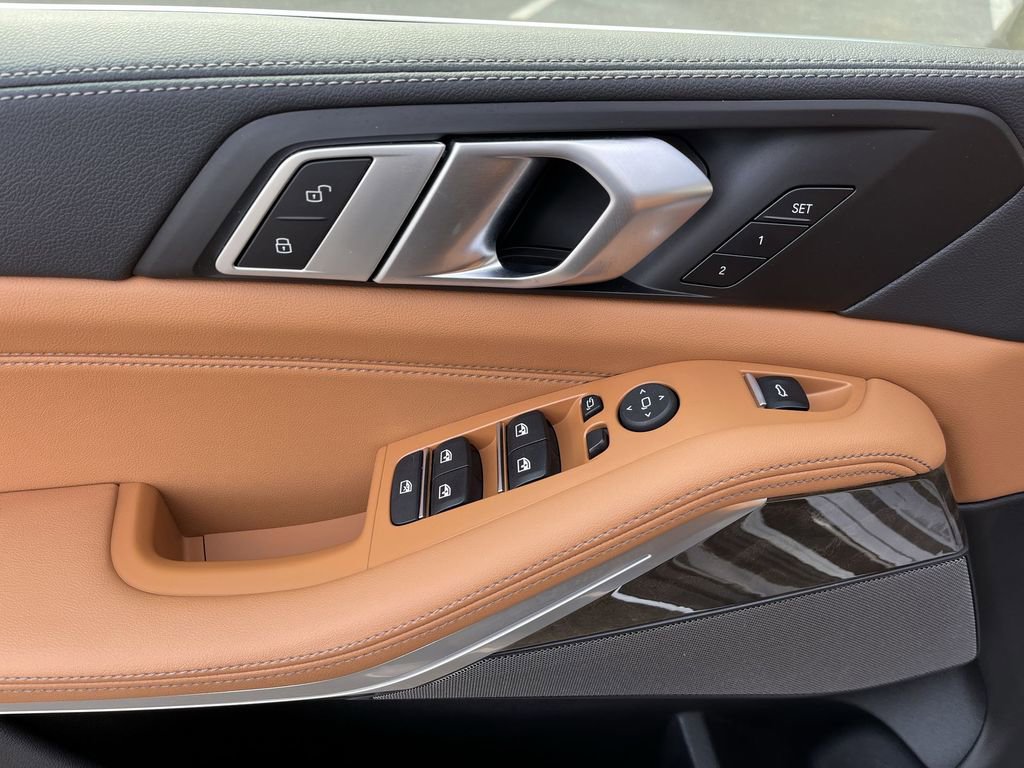 Certified 2023 BMW X5 xDrive40i w/ Premium Package image 13