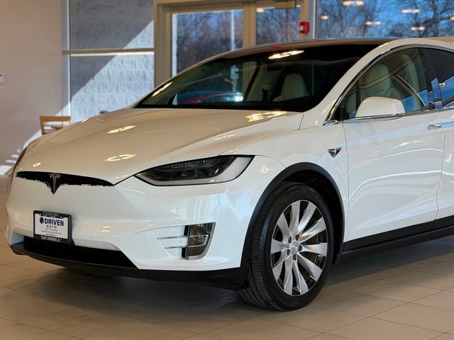 Used 2019 Tesla Model X Long Range image 4