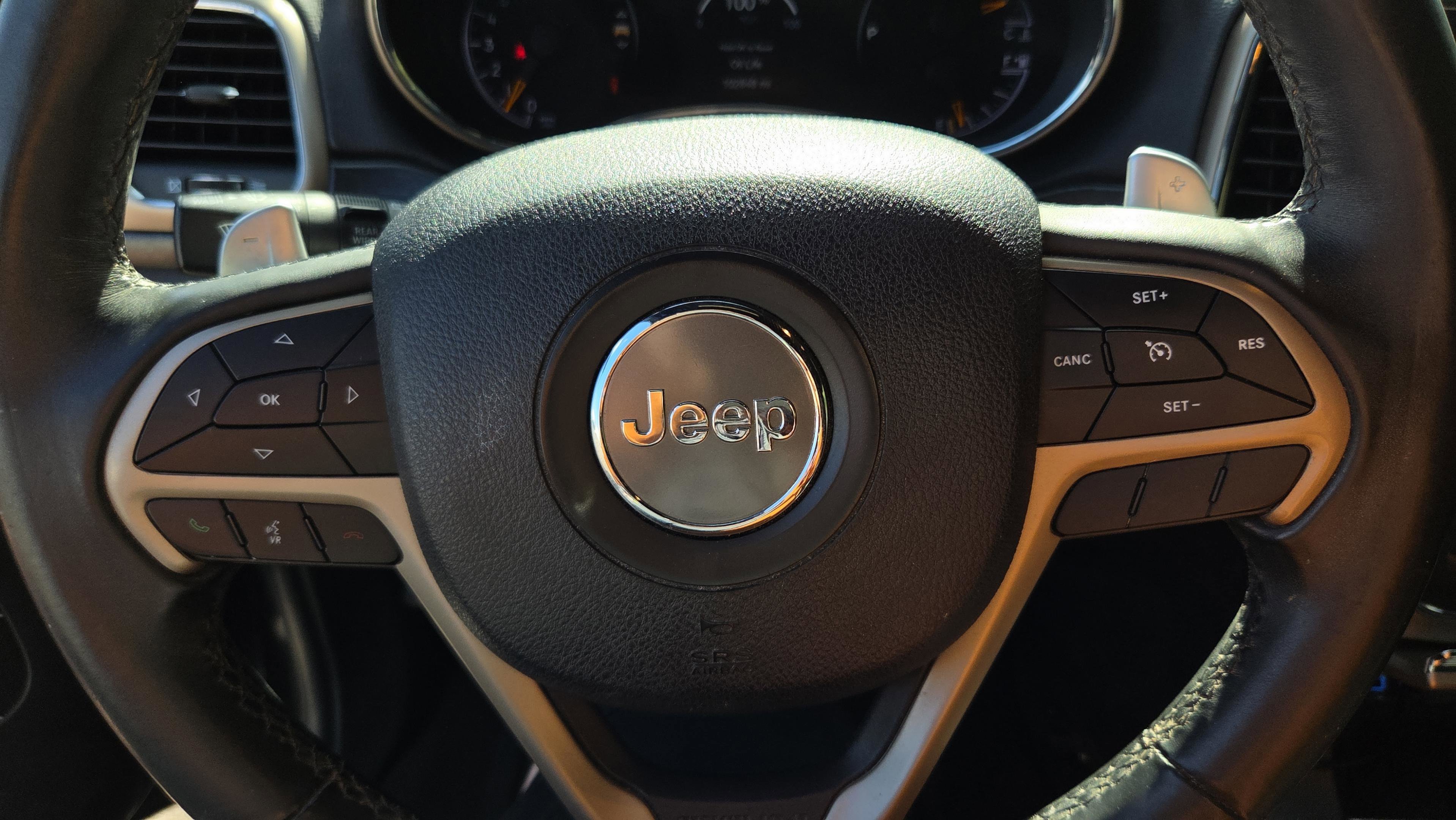 Used 2017 Jeep Grand Cherokee Laredo w/ Quick Order Package 23E image 29