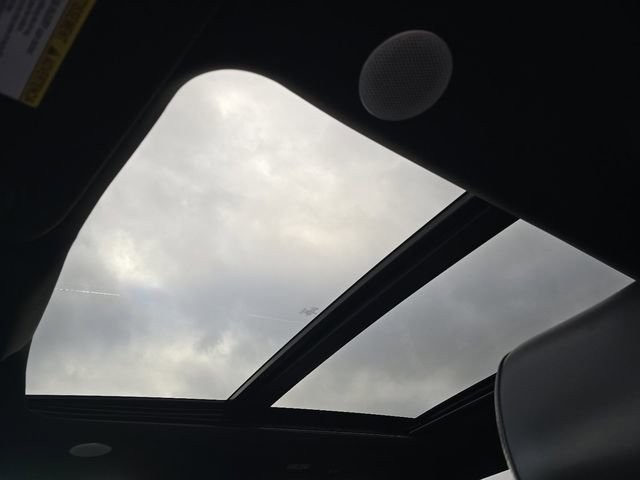 Certified 2024 Ford F250 Platinum image 3