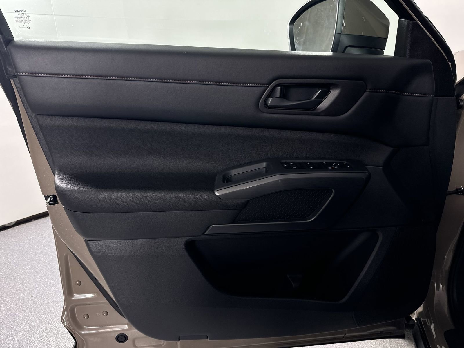 Certified 2024 Nissan Pathfinder Rock Creek image 21