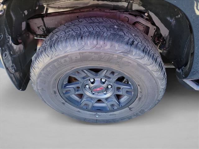 Used 2023 Toyota 4Runner SR5 AWD/4WD image 11