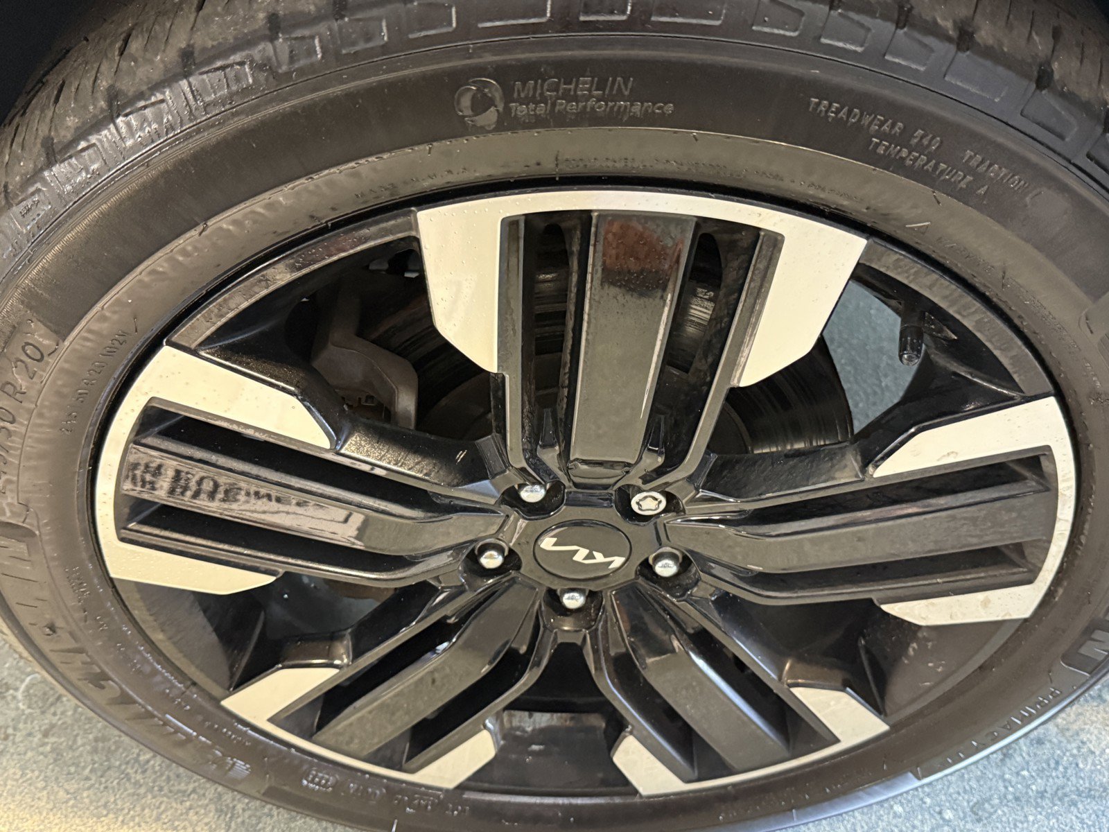 Used 2023 Kia Telluride SX Prestige AWD/4WD image 39