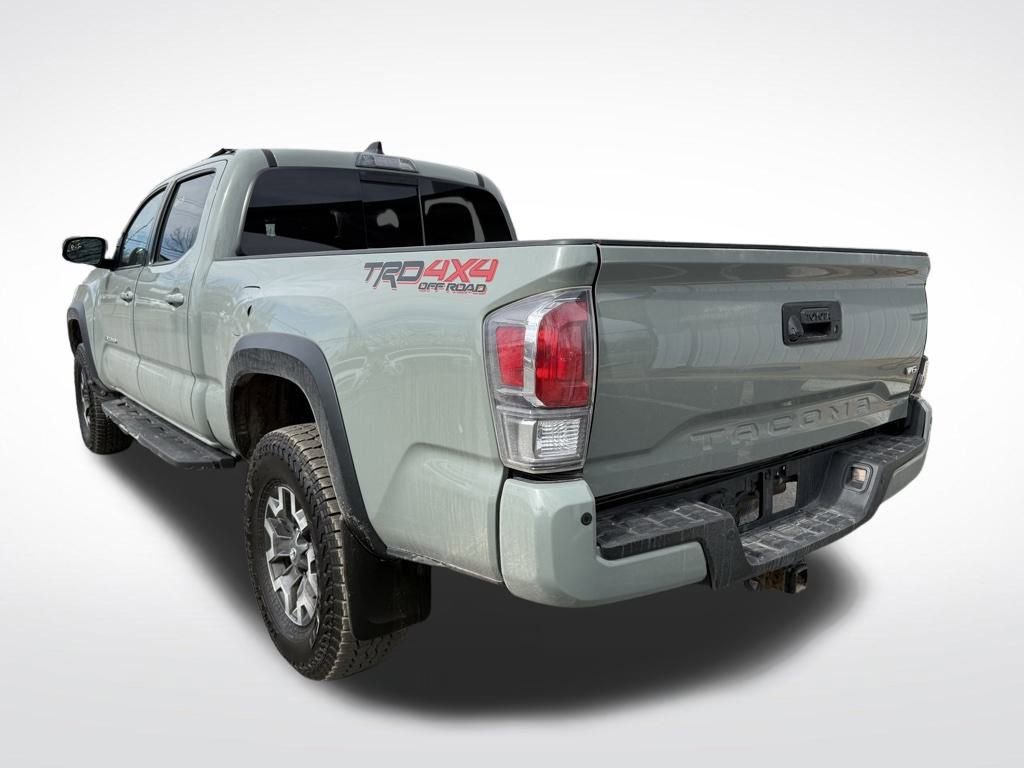 Used 2022 Toyota Tacoma TRD Off-Road image 4
