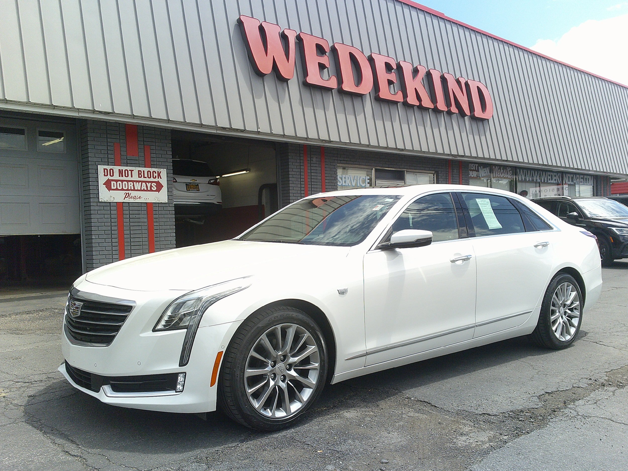 Used 2017 Cadillac CT6 Premium Luxury w/ Driver Assist Package AWD/4WD video 1