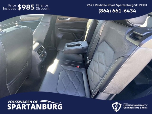Used 2024 Volkswagen Atlas SE image 12