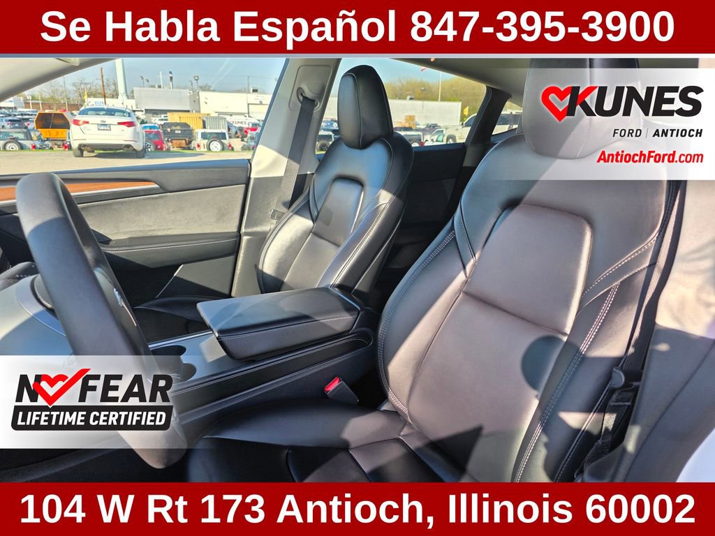 Used 2024 Tesla Model Y Long Range AWD/4WD image 25