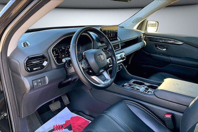 Used 2023 Honda Pilot Elite image 18
