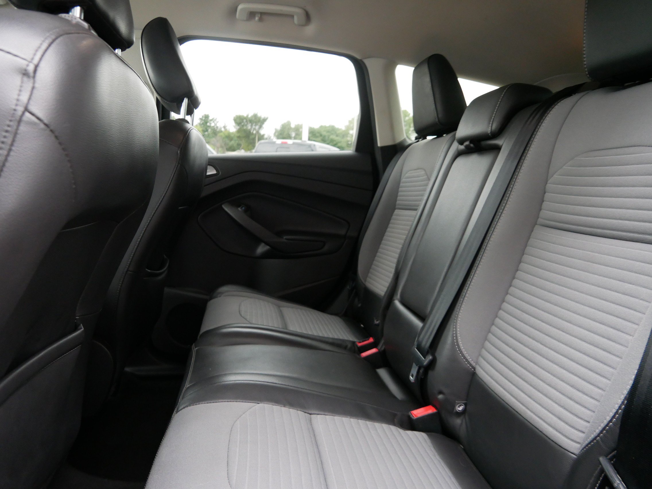 Used 2019 Ford Escape SE AWD/4WD image 7