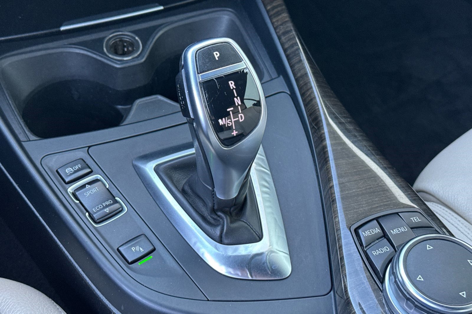 Used 2016 BMW M235i xDrive Convertible image 16