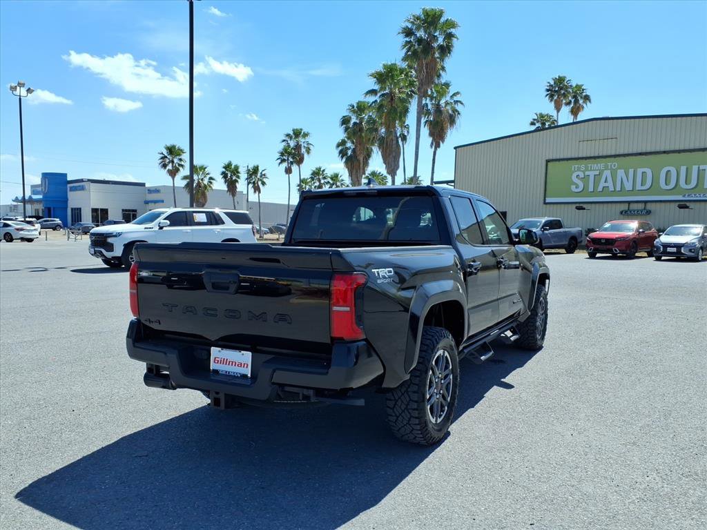 Used 2025 Toyota Tacoma TRD Sport image 8