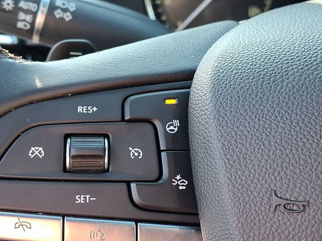 Certified 2022 Cadillac CT4 Luxury w/ Sun And Sound Package image 28