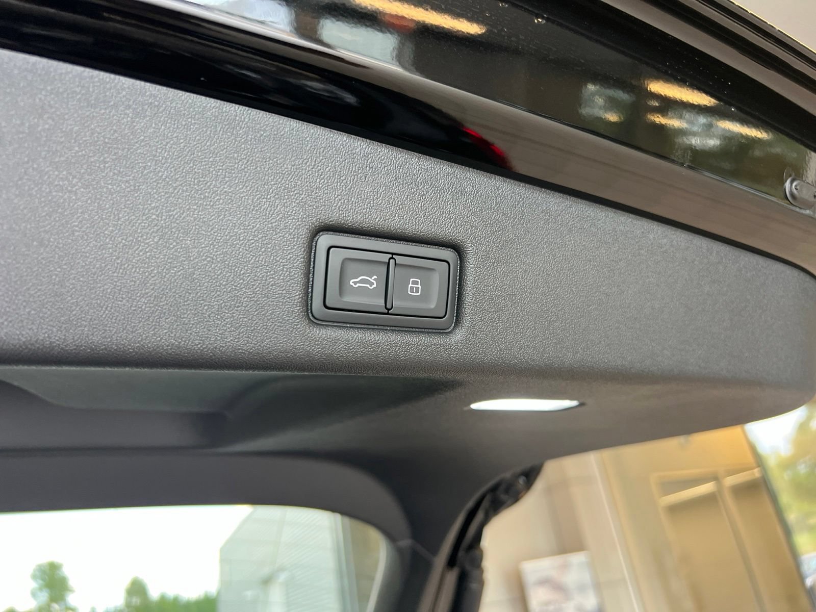 New 2026 Audi SQ5 Premium Plus AWD/4WD image 30