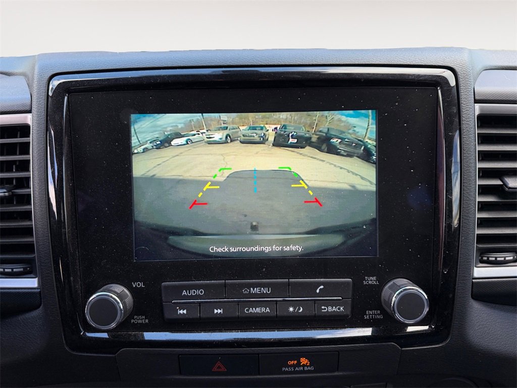 Used 2023 Nissan Frontier SV w/ SV Convenience Package image 9