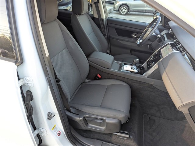 Used 2020 Land Rover Discovery Sport image 34