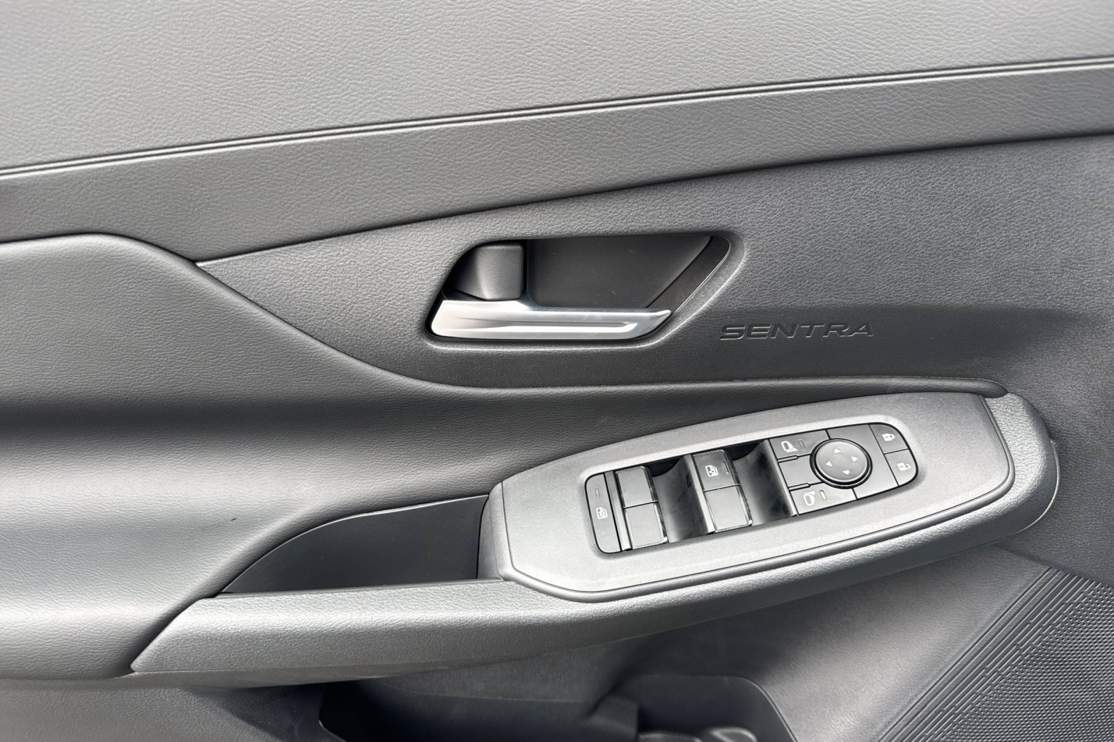 New 2027 Nissan Sentra SV FWD image 12