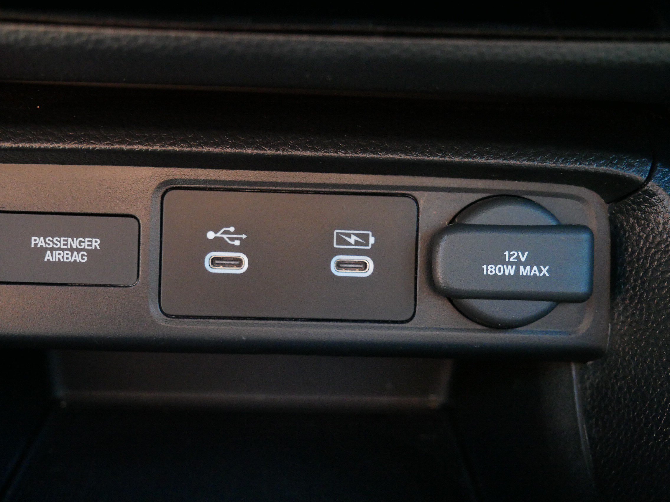 Used 2025 Honda Civic Sport image 32