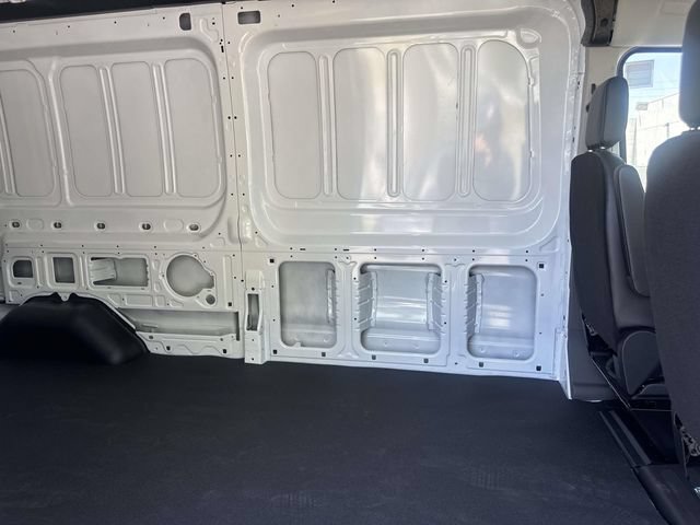 New 2026 Ford Transit 150 148 Medium Roof RWD image 23