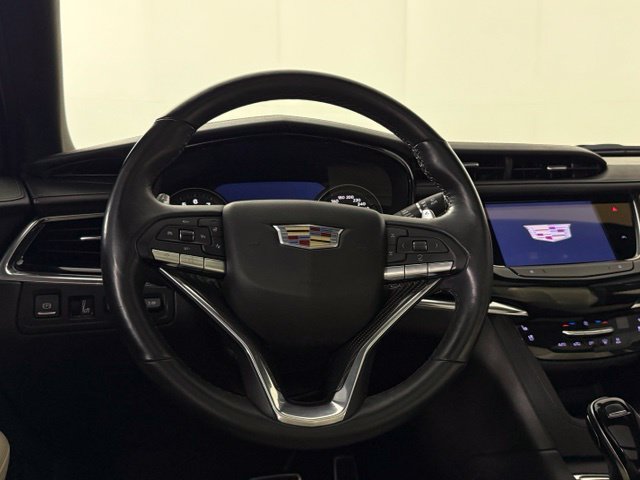 Used 2022 Cadillac XT6 Sport w/ Technology Package AWD/4WD image 24