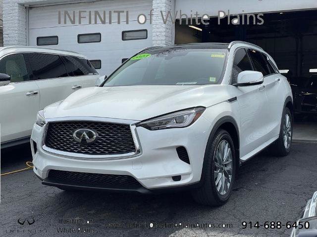 Certified 2023 INFINITI QX50 Luxe FWD image 2