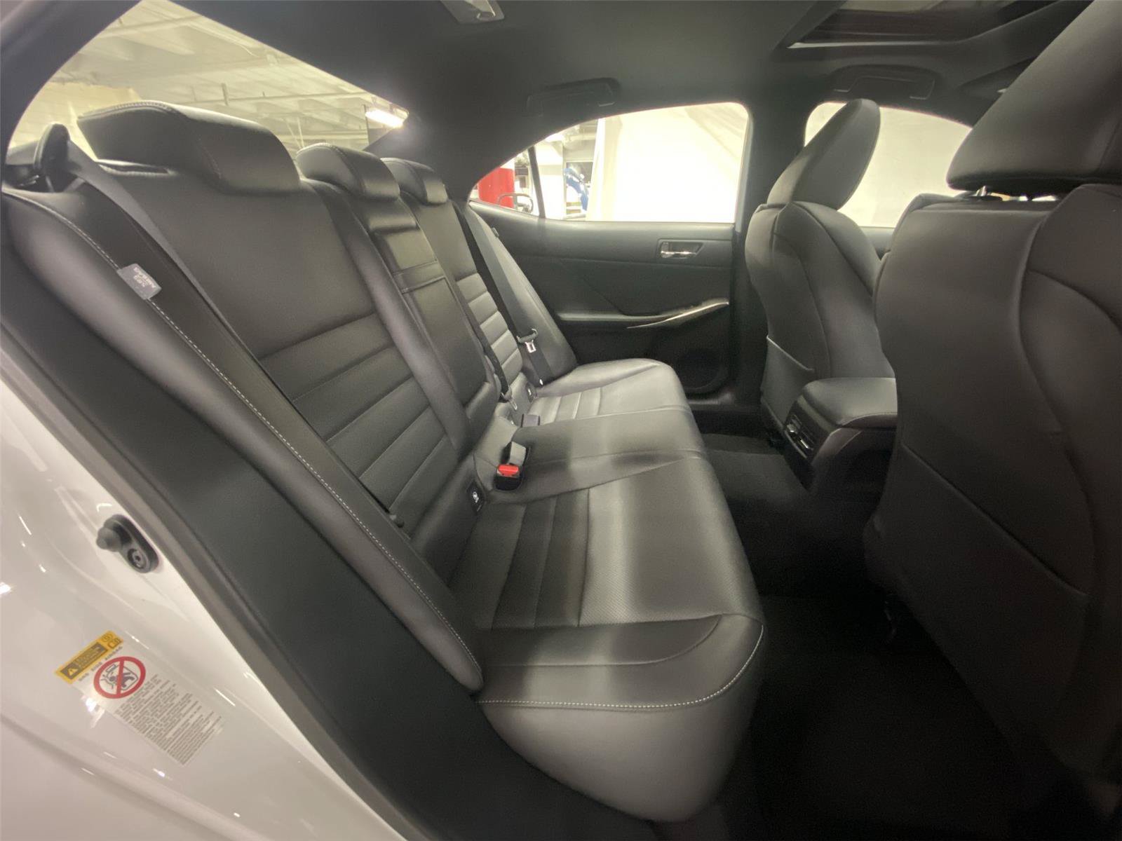 Used 2016 Lexus IS 200t w/ F Sport Package RWD image 29