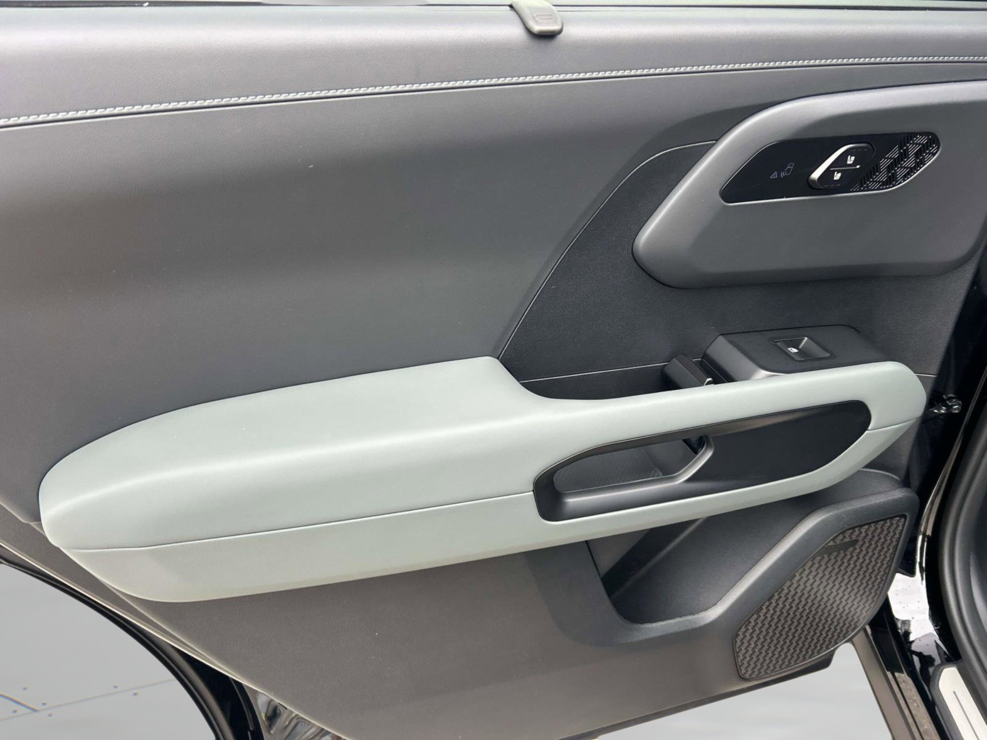 New 2027 Kia Telluride SX Prestige X-Line image 18