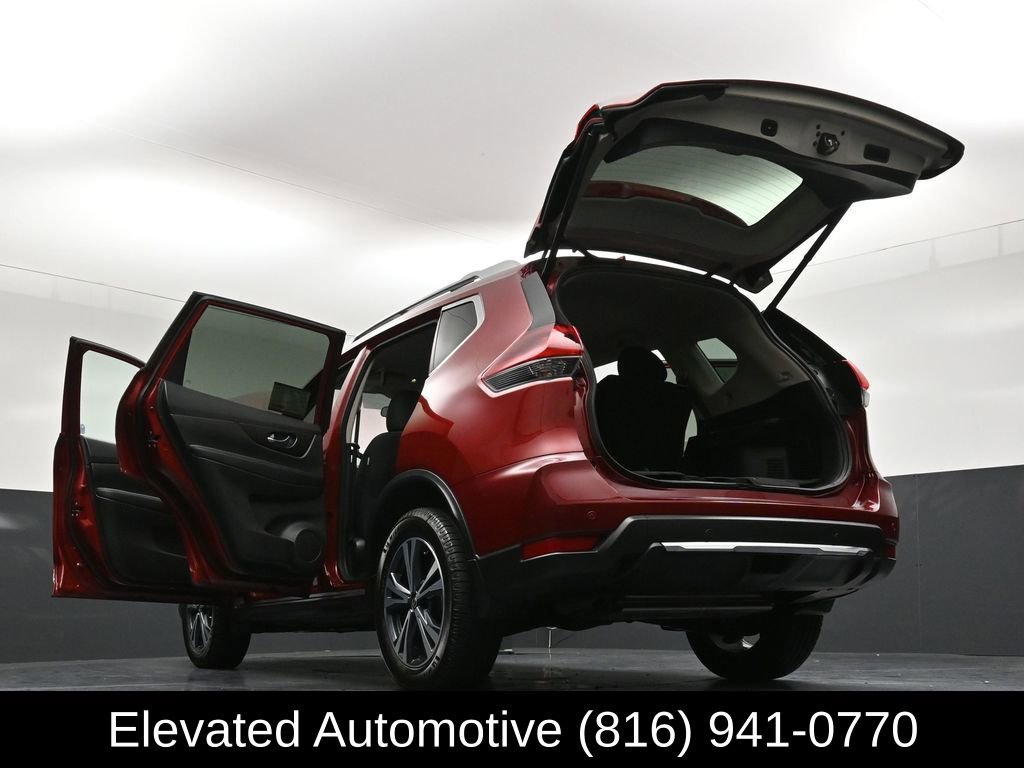 Used 2019 Nissan Rogue SV w/ Premium Package image 37