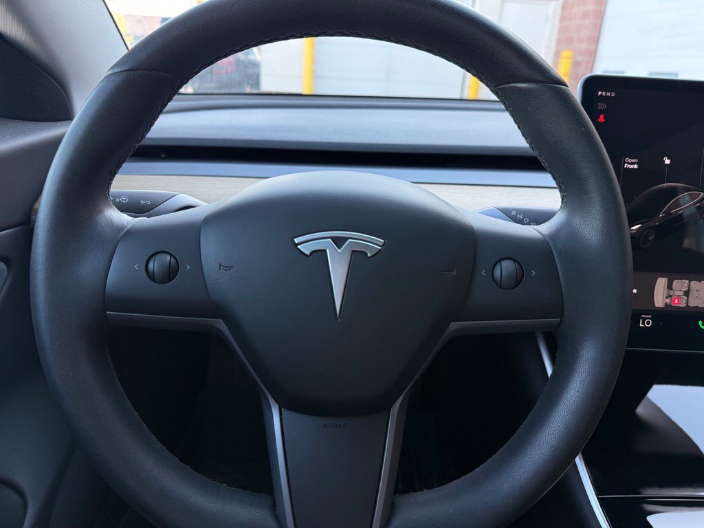 Used 2019 Tesla Model 3 RWD image 11