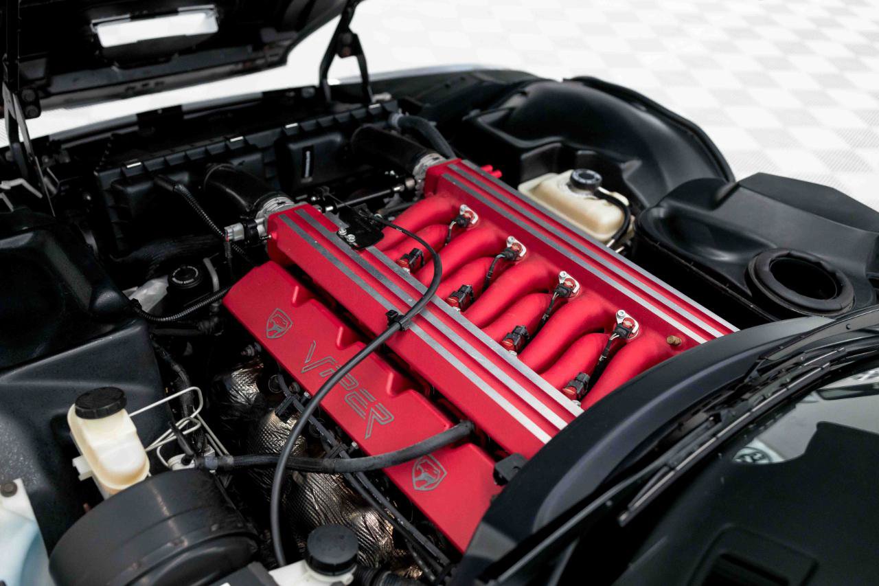 Used 2000 Dodge Viper GTS RWD image 57