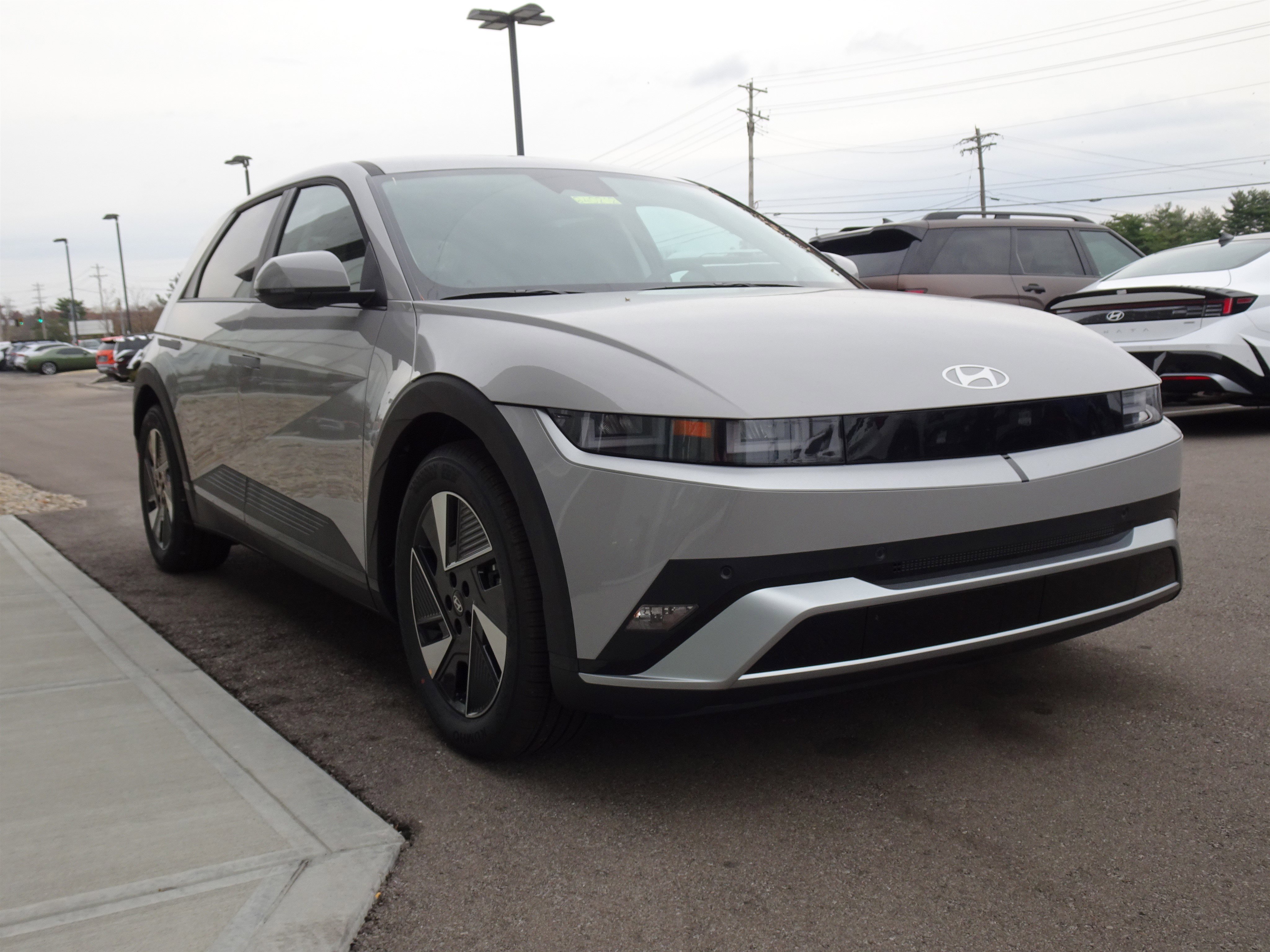 New 2026 Hyundai Ioniq 5 SEL image 6