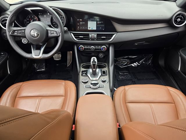 Used 2023 Alfa Romeo Giulia Ti w/ Active Assist Plus Package RWD image 12