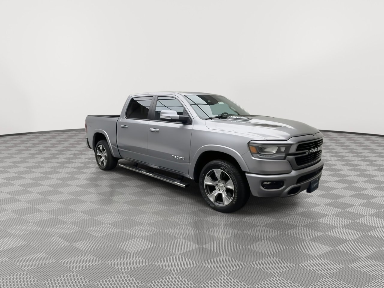 Used 2022 RAM 1500 Laramie w/ Sport Appearance Package AWD/4WD image 44
