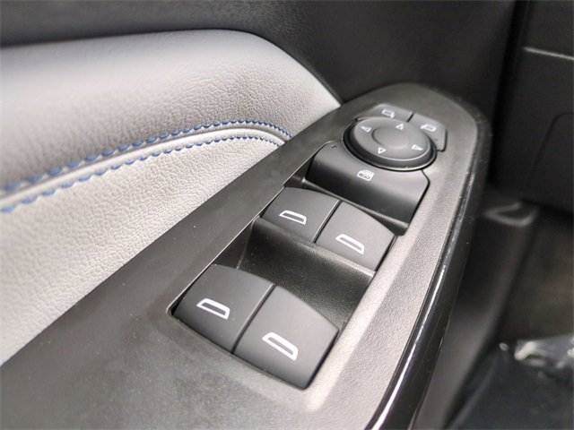 Certified 2025 Chevrolet Trax LT image 26