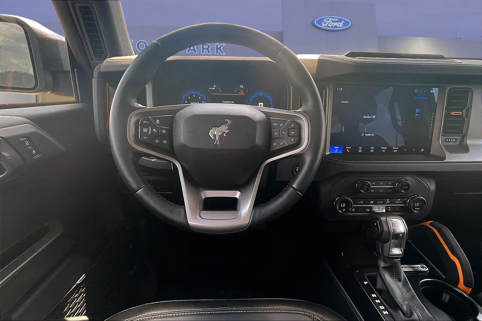 Used 2025 Ford Bronco Badlands AWD/4WD image 8