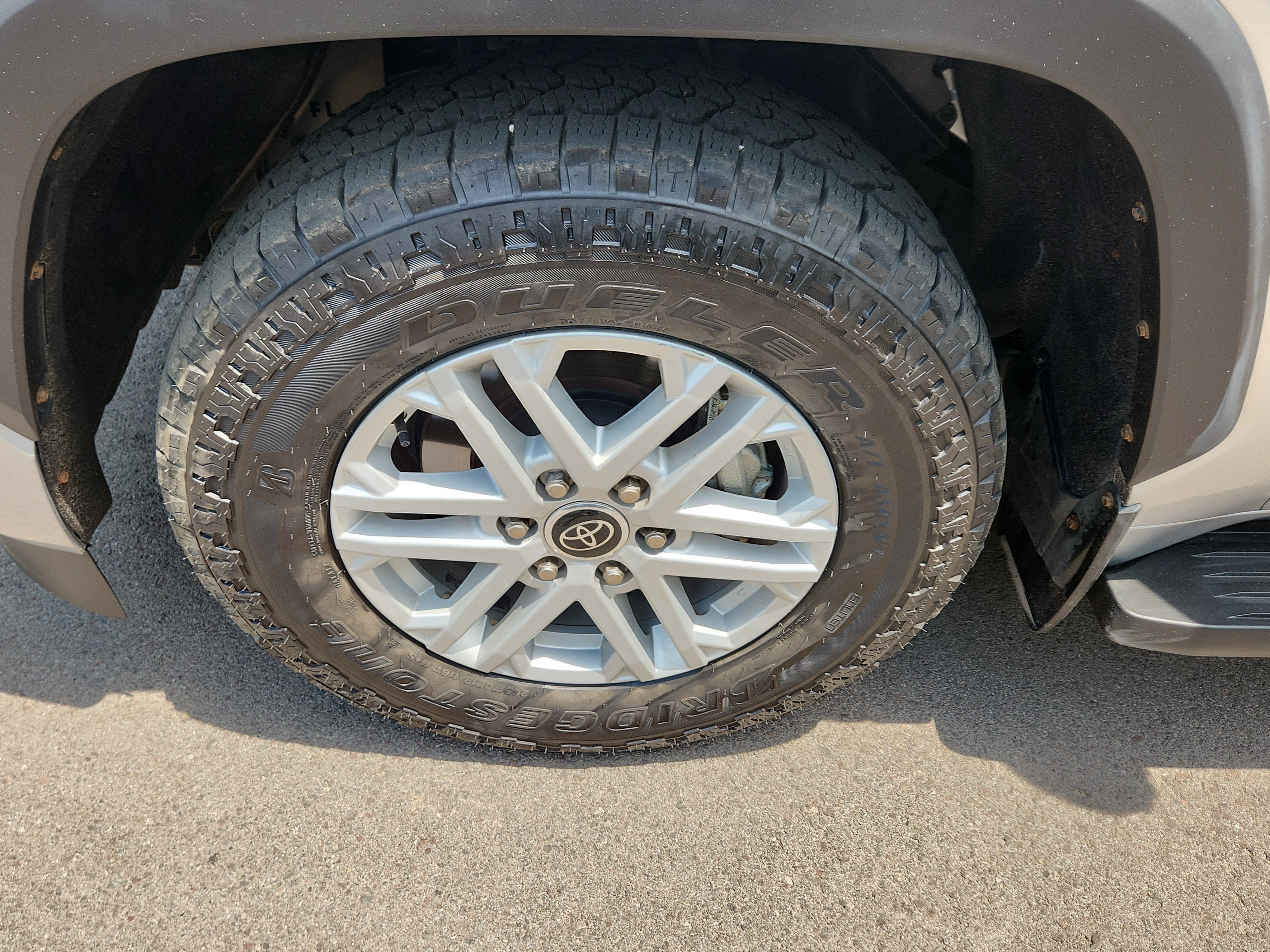 Certified 2023 Toyota Sequoia SR5 w/ SR5 Premium Package AWD/4WD image 20