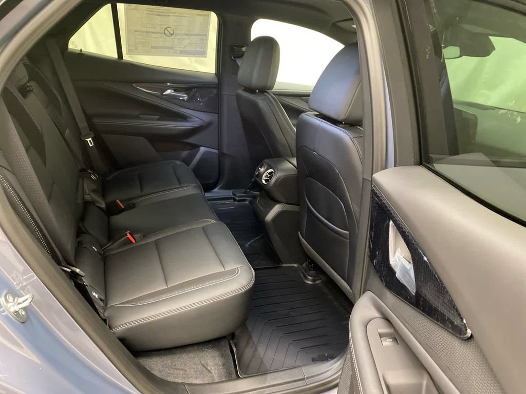 New 2025 Chevrolet Blazer EV LT AWD/4WD image 17