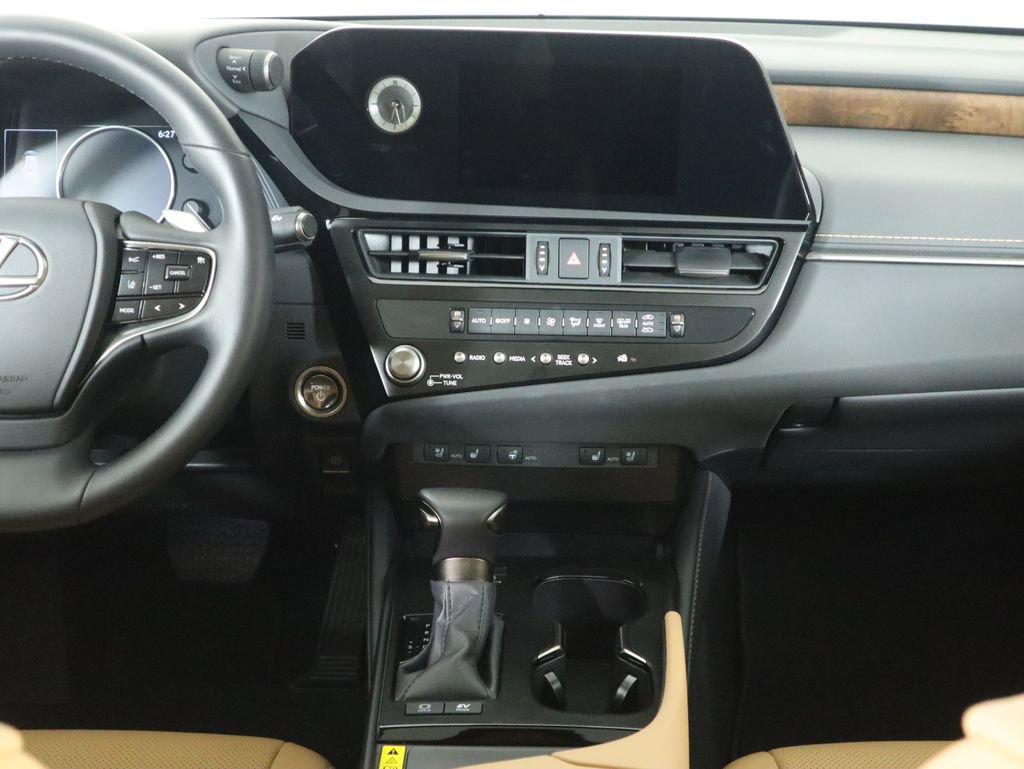Certified 2025 Lexus ES 300h w/ Premium Package image 14