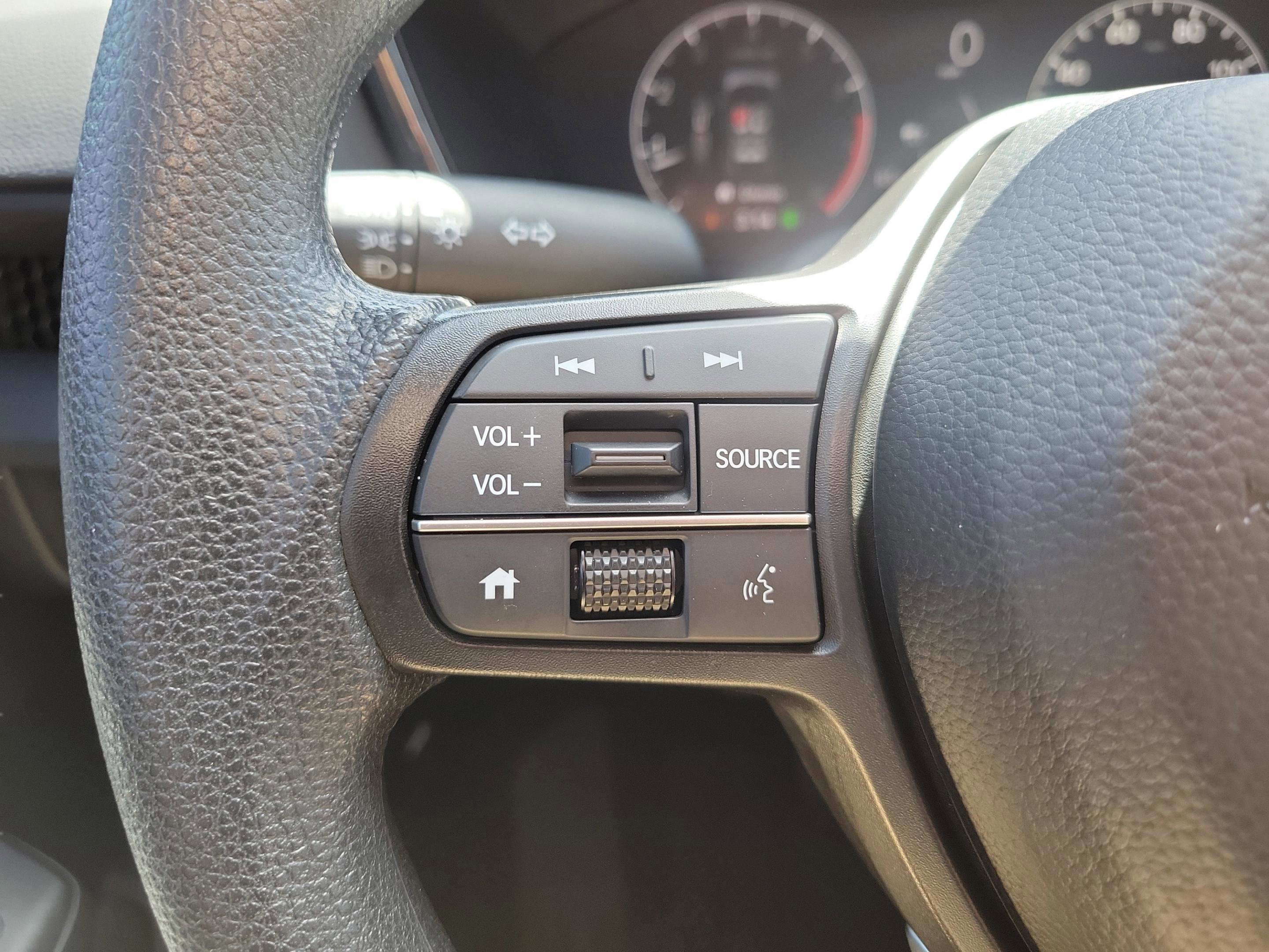 Used 2025 Honda CR-V EX image 28