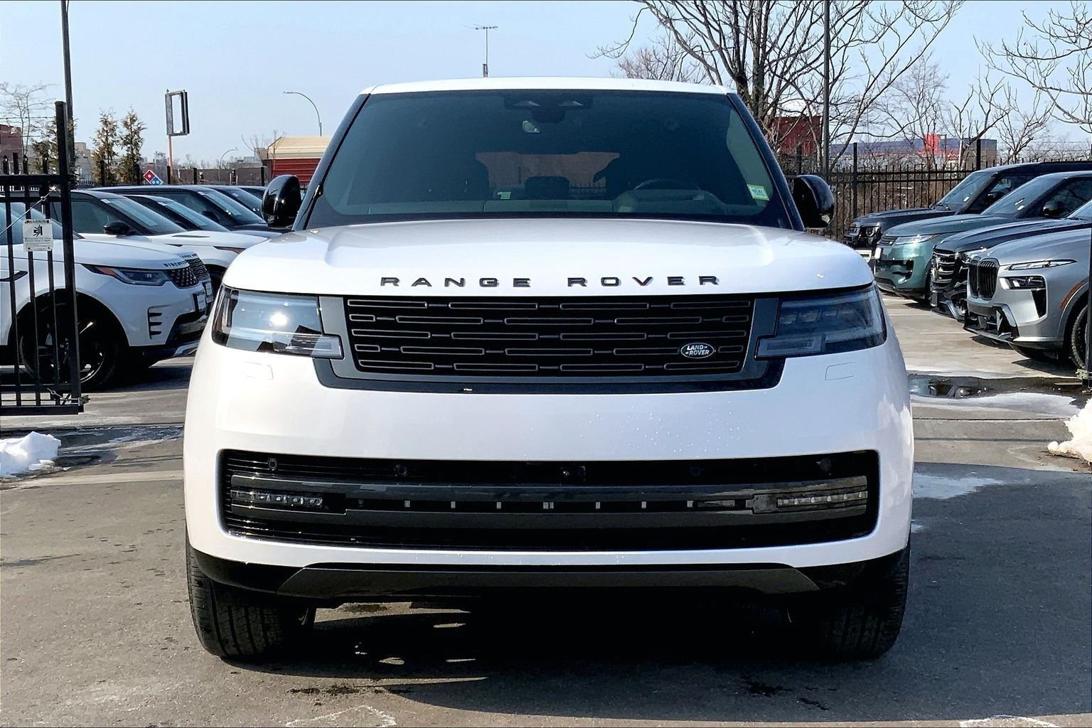 New 2026 Land Rover Range Rover SE AWD/4WD image 3