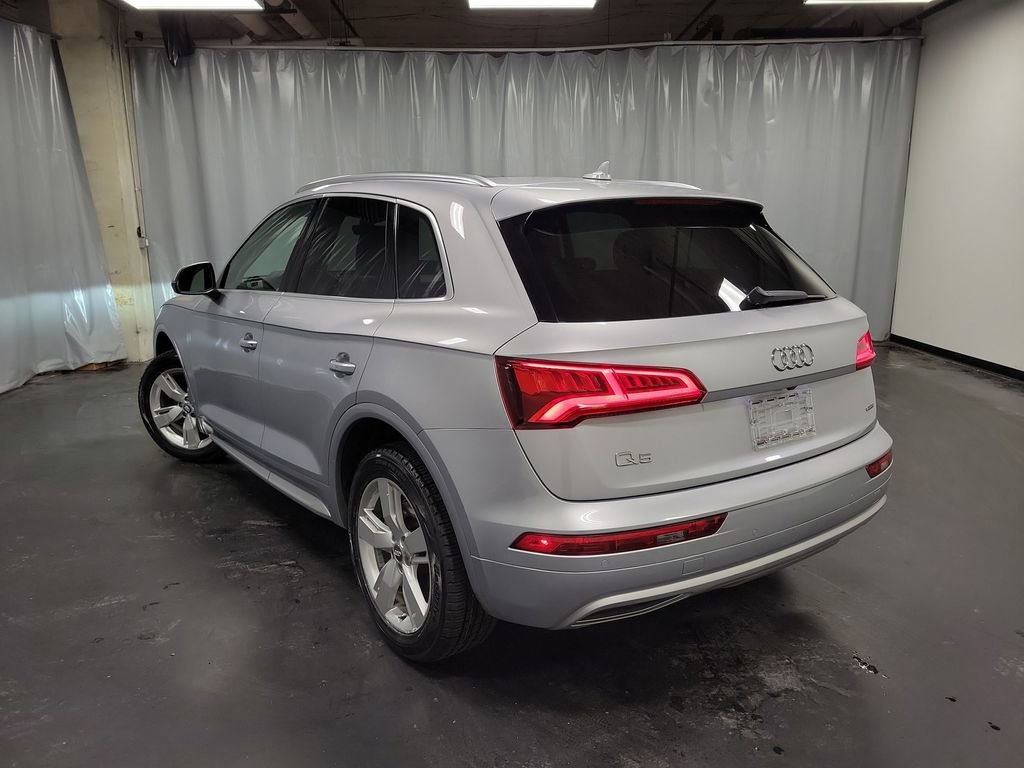 Used 2019 Audi Q5 2.0T Premium Plus w/ Premium Plus Package image 7
