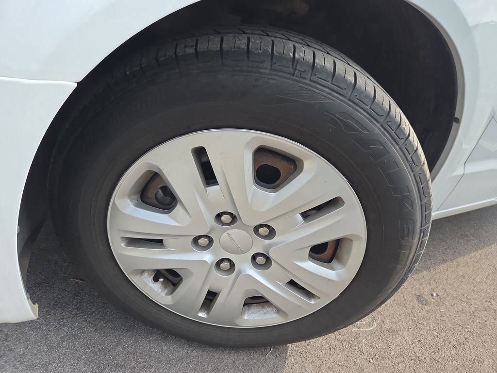 Used 2019 Dodge Grand Caravan SE w/ UConnect Hands-Free Group image 9