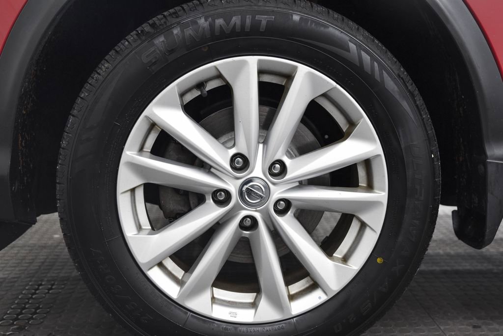 Used 2018 Nissan Rogue Sport SV w/ SV Technology Package image 8