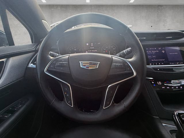 Used 2024 Cadillac XT5 Premium Luxury w/ Technology Package FWD image 21