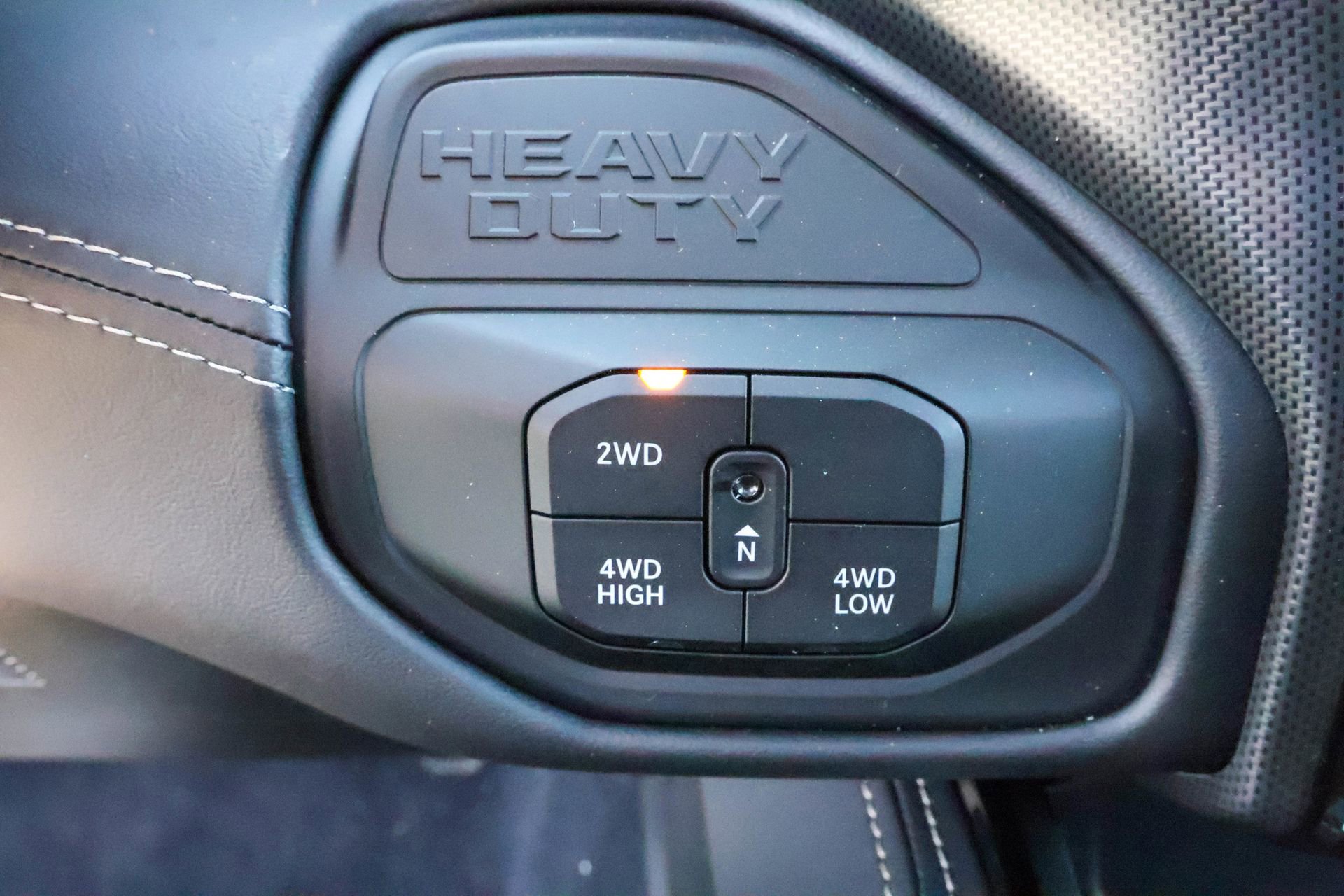 New 2026 RAM 3500 Laramie AWD/4WD image 24