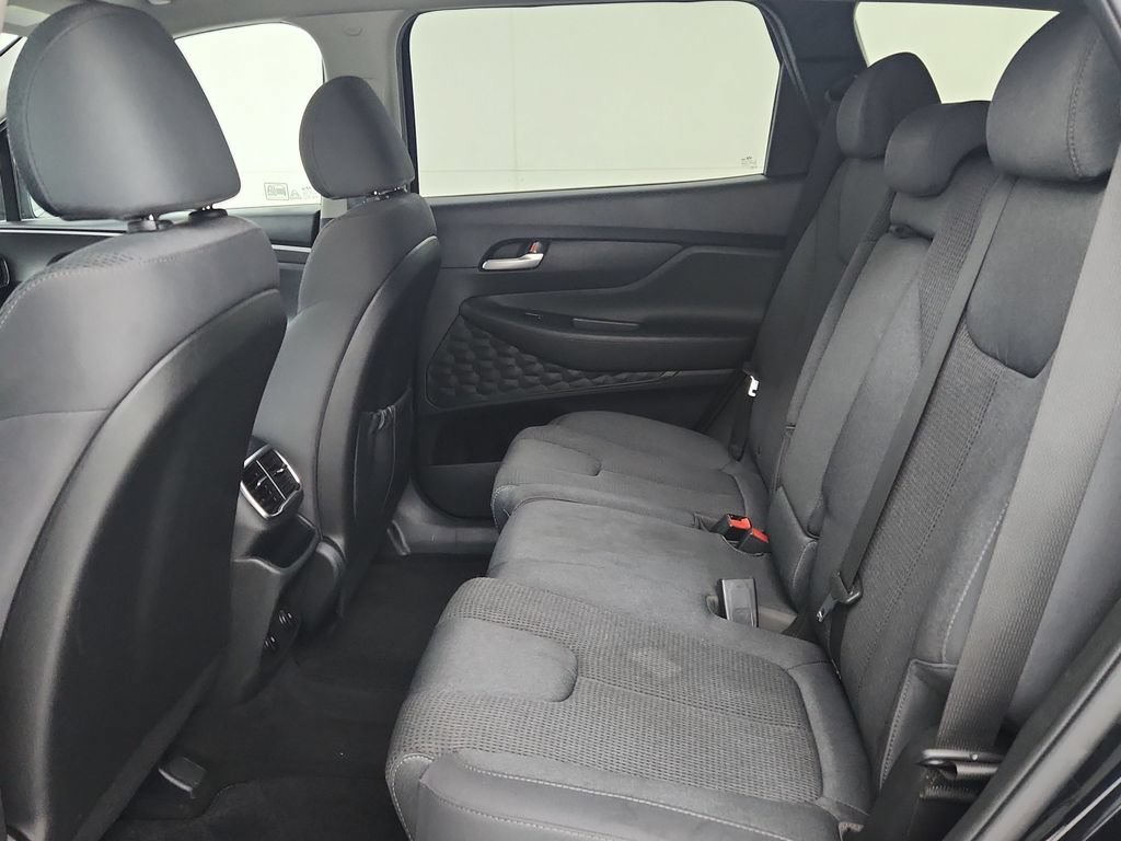 Used 2020 Hyundai Santa Fe SE AWD/4WD image 15