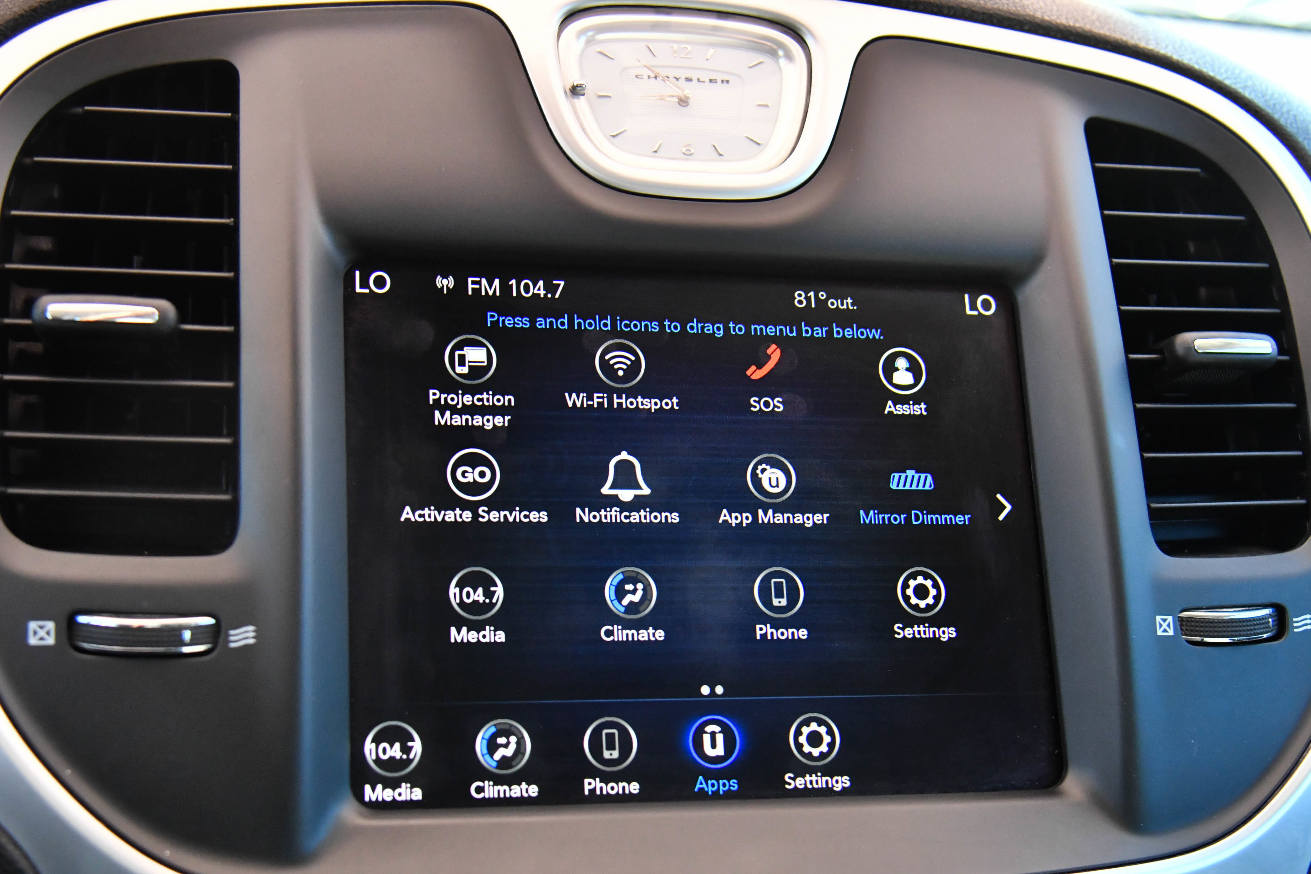 Used 2022 Chrysler 300 Touring w/ Sport Appearance Package image 19