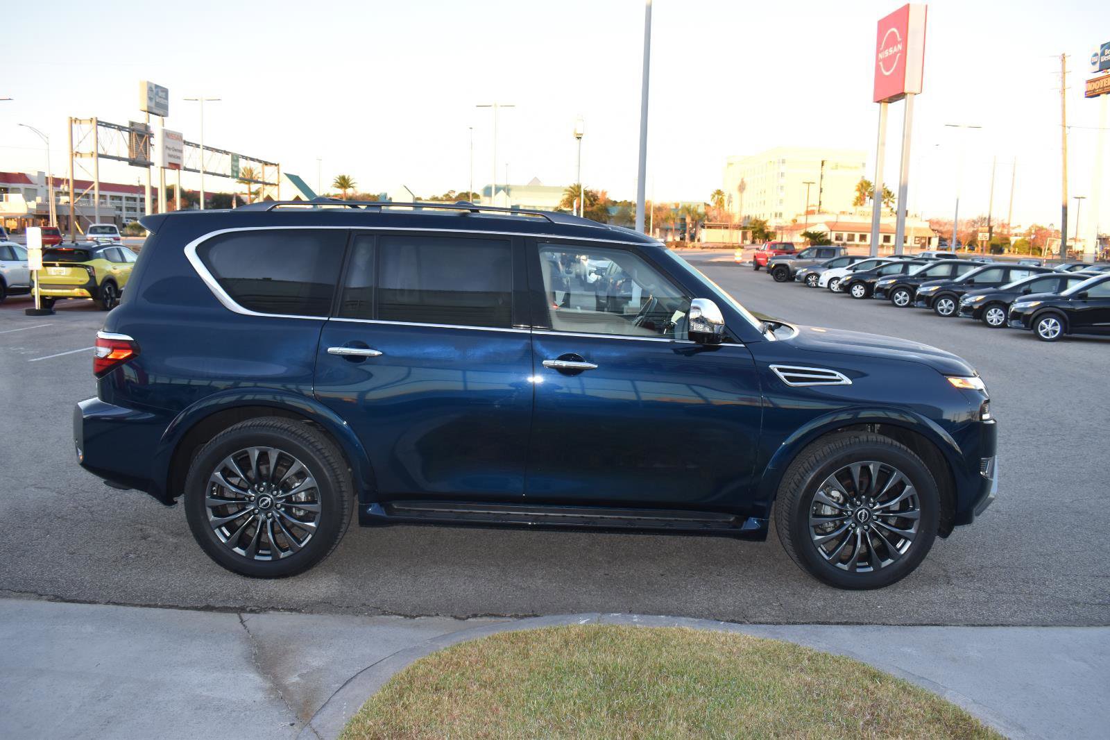 Certified 2024 Nissan Armada Platinum w/ Captain's Chairs Package image 11